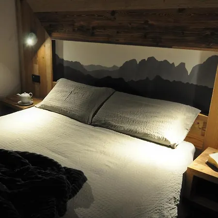 Alpino Hotel